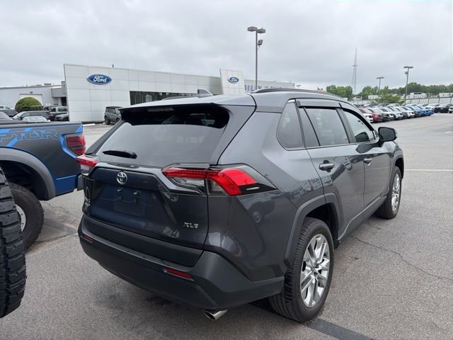Used 2025 Toyota RAV4 XLE Premium w/ Weather Package FWD image 3