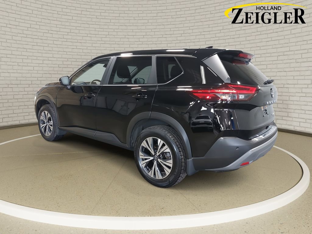 Certified 2023 Nissan Rogue SV image 7