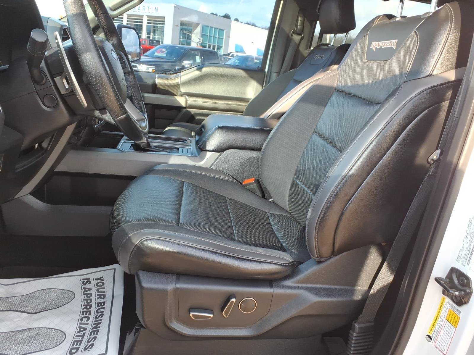 Used 2019 Ford F150 Raptor w/ Equipment Group 802A Luxury AWD/4WD image 41