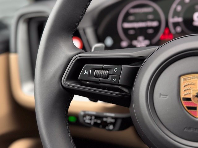 New 2026 Porsche Cayenne Coupe AWD/4WD image 20