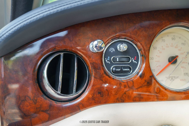 Used 2003 Bentley Arnage R image 33