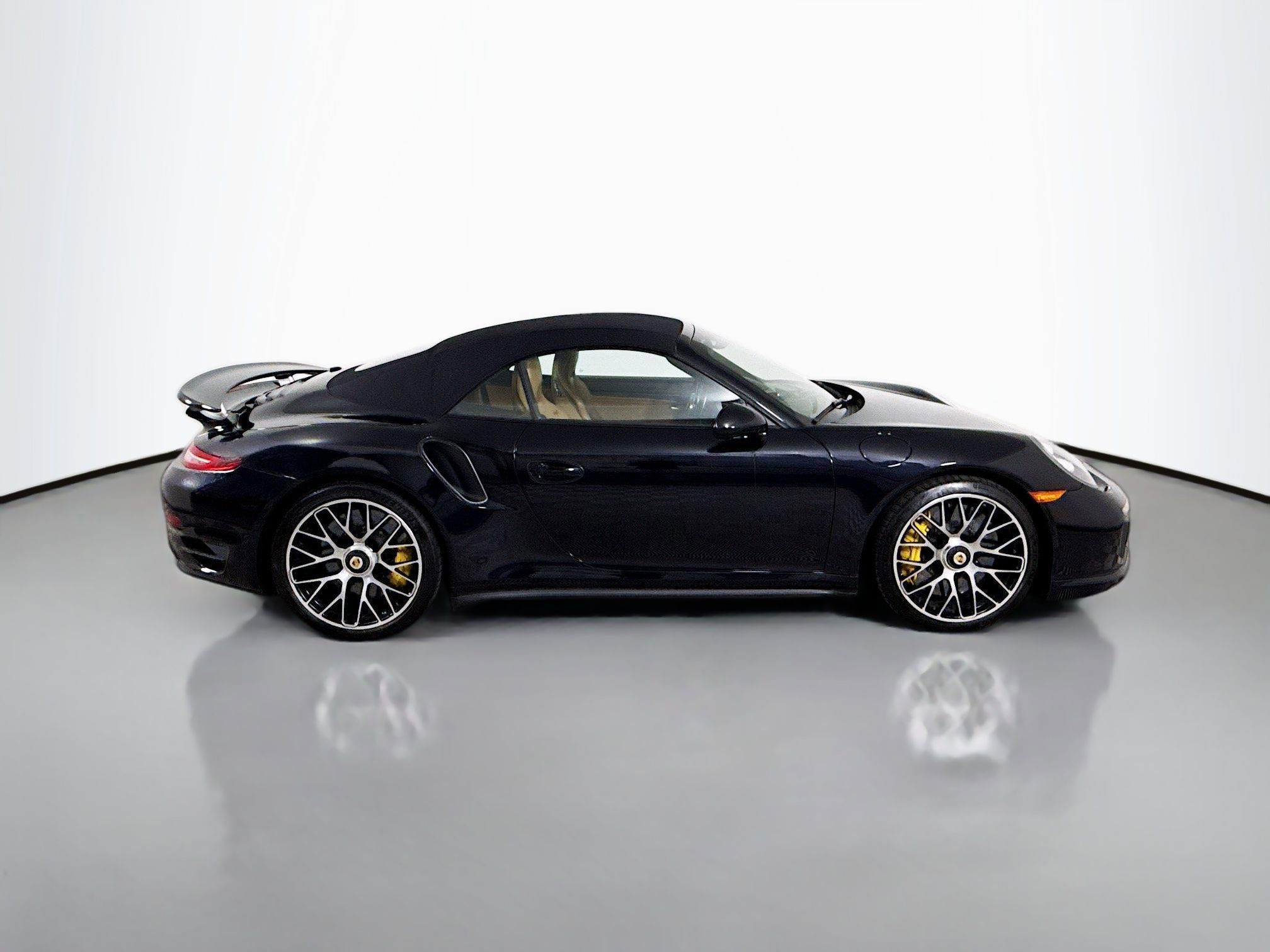 Certified 2015 Porsche 911 Turbo AWD/4WD image 8