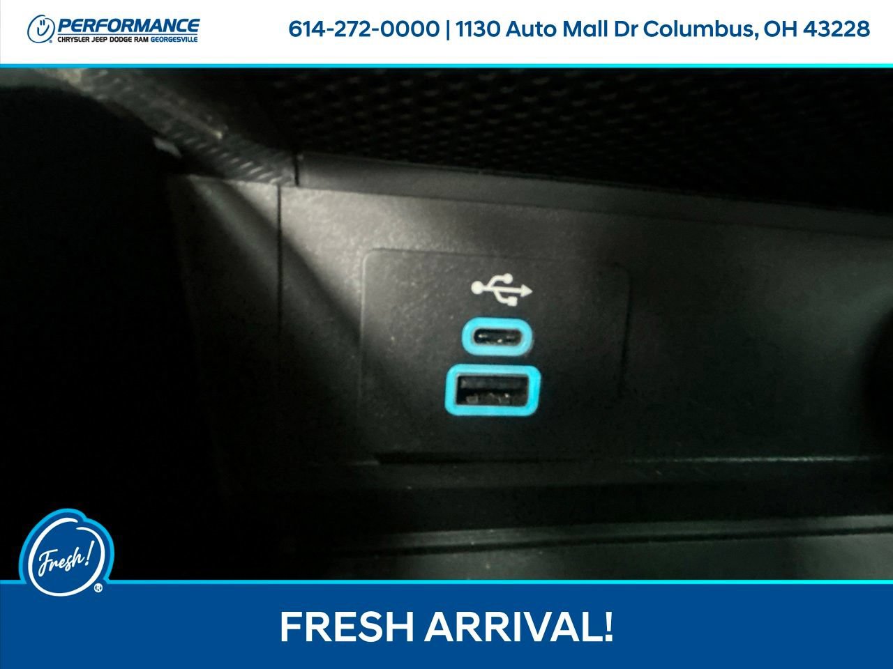 Used 2024 Ford Mustang Coupe RWD image 24