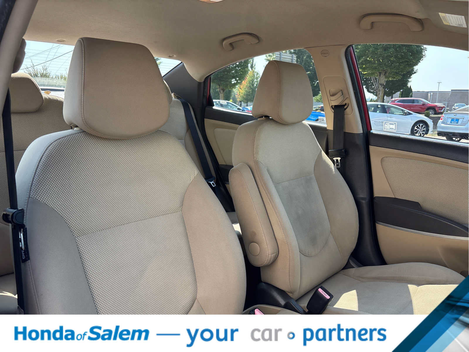 Used 2013 Hyundai Accent GLS FWD image 14