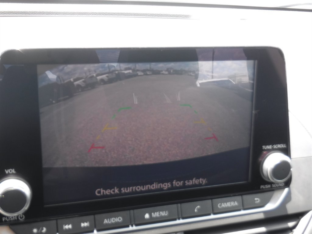 Used 2022 Nissan Altima 2.5 SV FWD image 15