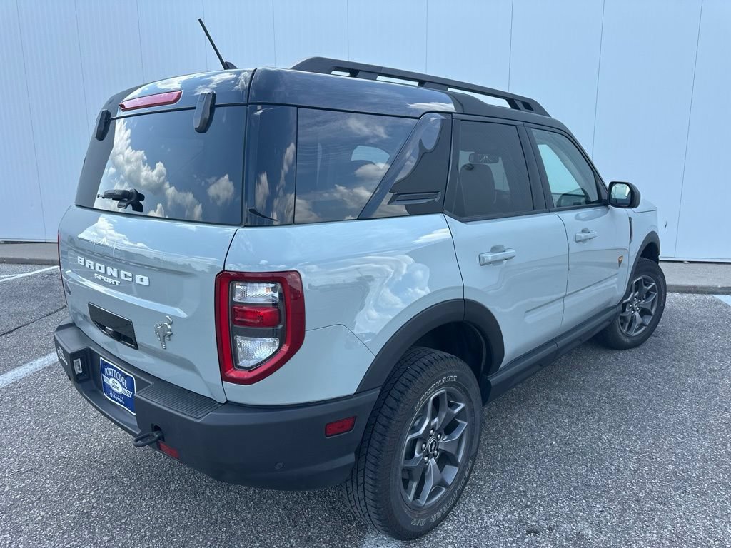 Certified 2023 Ford Bronco Sport Badlands w/ Premium Package AWD/4WD image 7