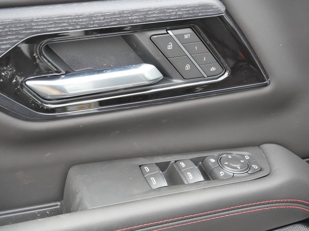 New 2026 GMC Yukon AT4 Ultimate AWD/4WD image 43