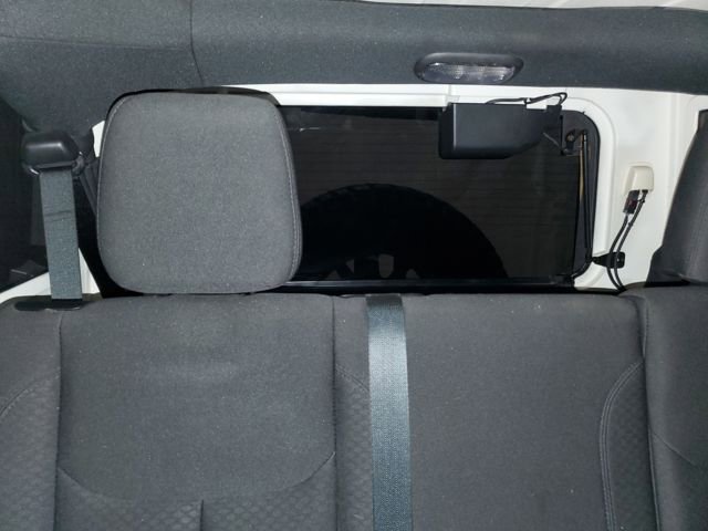 Used 2018 Jeep Wrangler Unlimited Sport S image 21