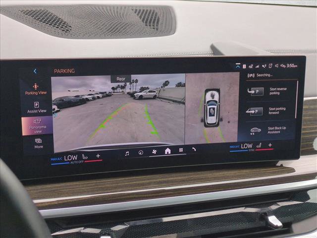 Used 2024 BMW X5 xDrive40i w/ Premium Package image 14