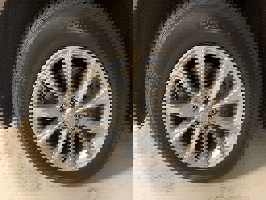 Used 2023 Honda CR-V EX image 11