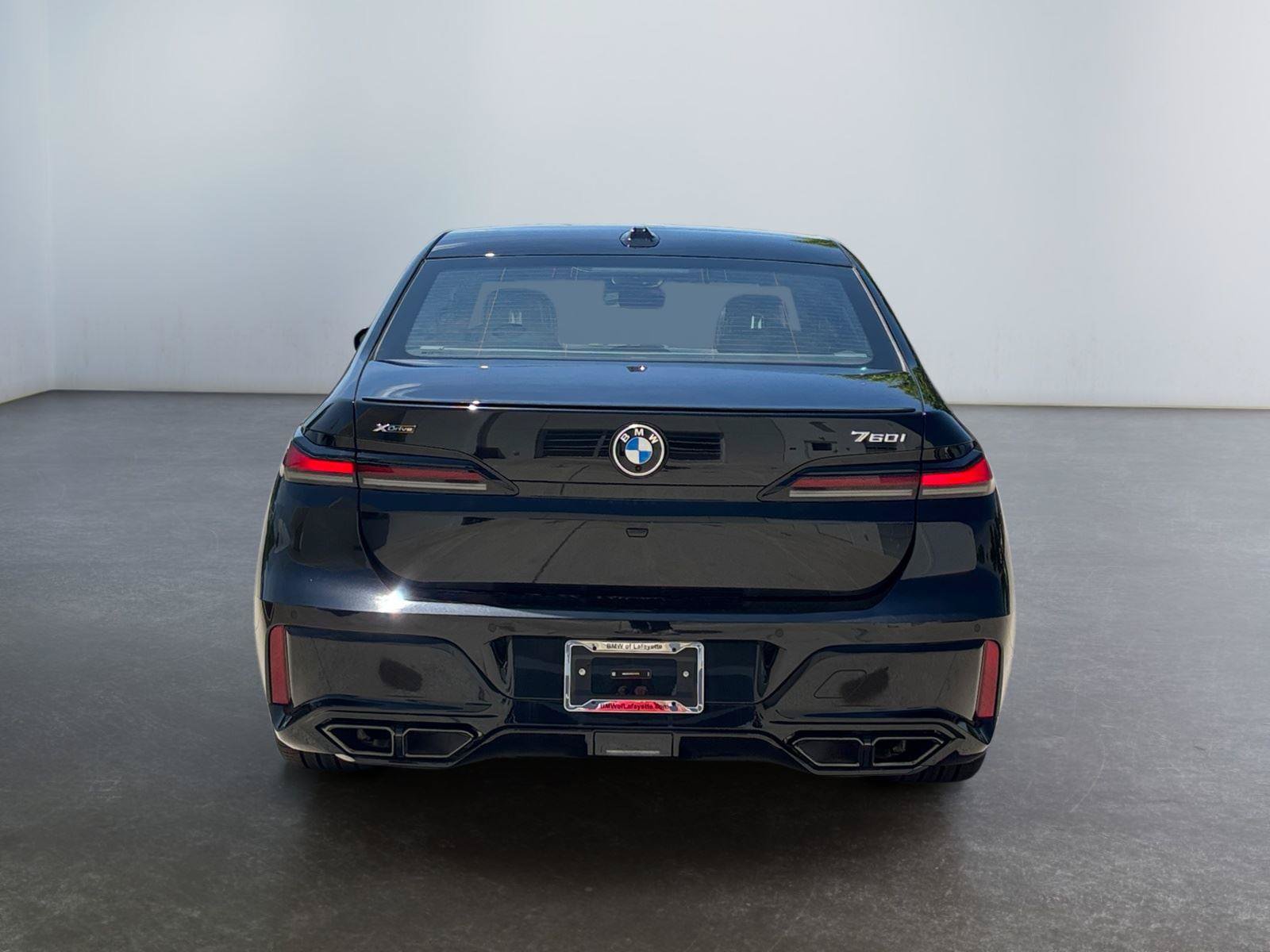 New 2026 BMW 760i xDrive w/ Executive Package AWD/4WD image 4