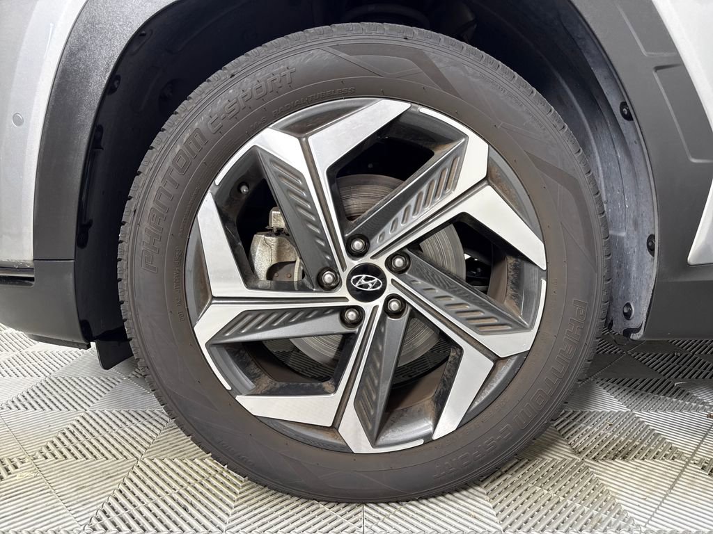 Certified 2022 Hyundai Tucson Limited w/ Cargo Package FWD image 24