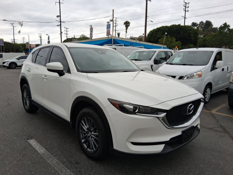 Used 2017 MAZDA CX-5 Sport FWD image 1