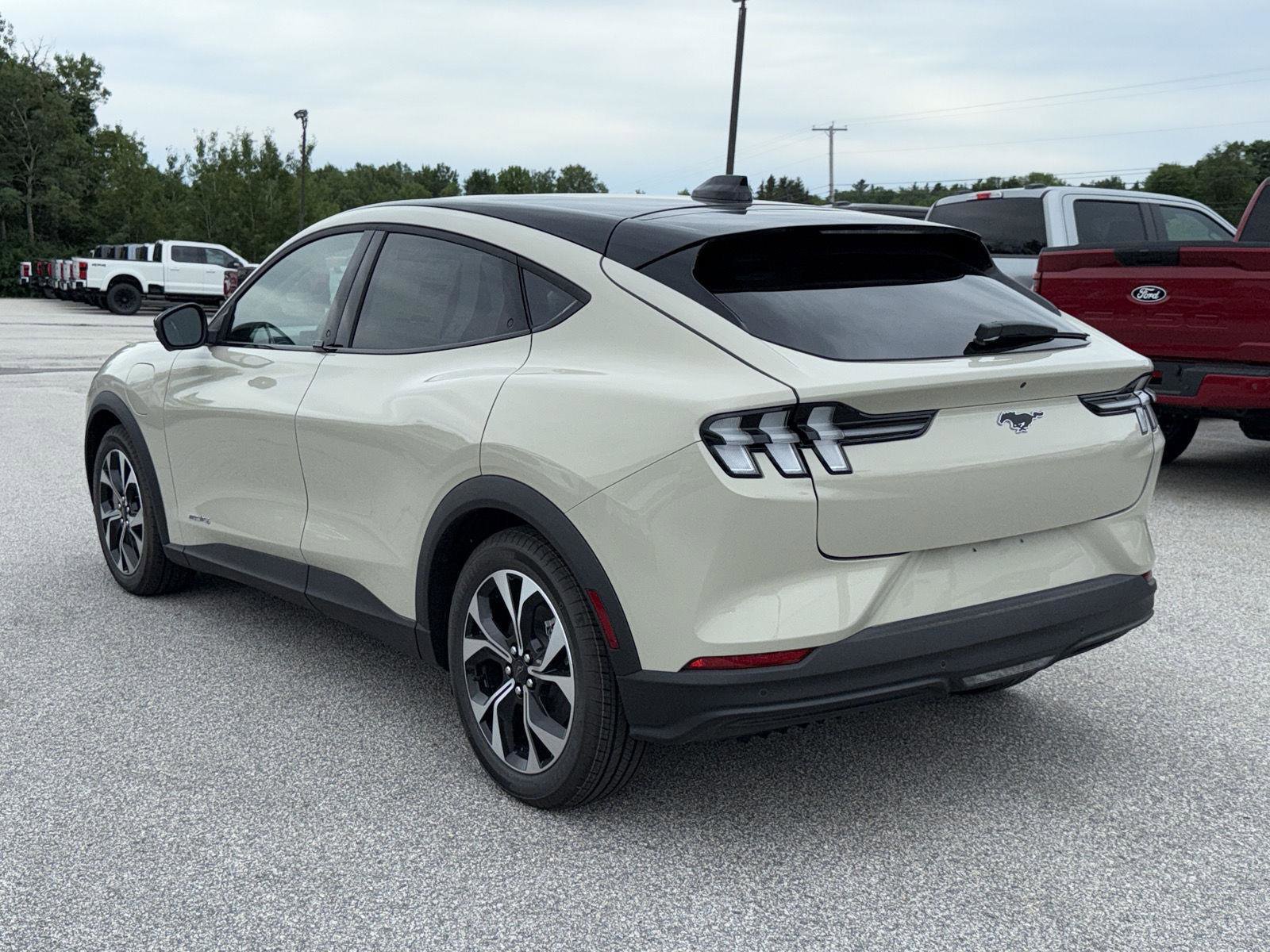 New 2025 Ford Mustang Mach-E Select w/ Comfort Package Lite image 8