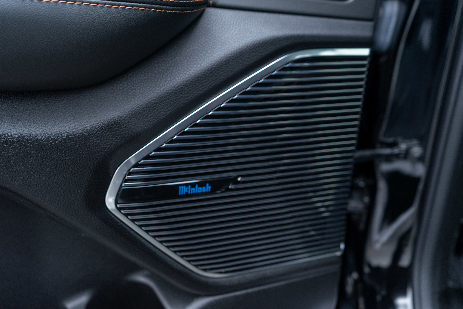 Used 2023 Jeep Grand Cherokee Summit image 32