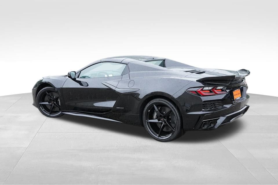 New 2025 Chevrolet Corvette E-Ray w/ LPO, Roadside Safety Package image 9
