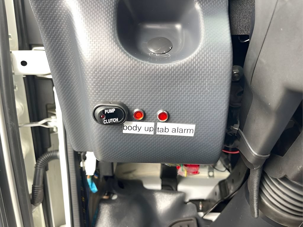 Used 2024 Chevrolet Low Cab Forward RWD image 19