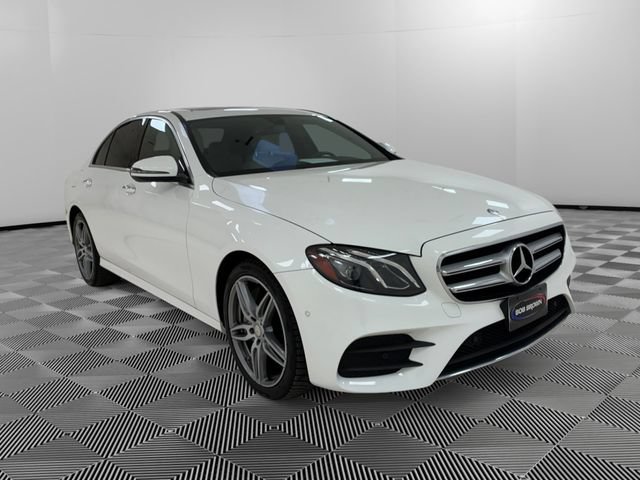 Used 2017 Mercedes-Benz E 300 4MATIC image 7
