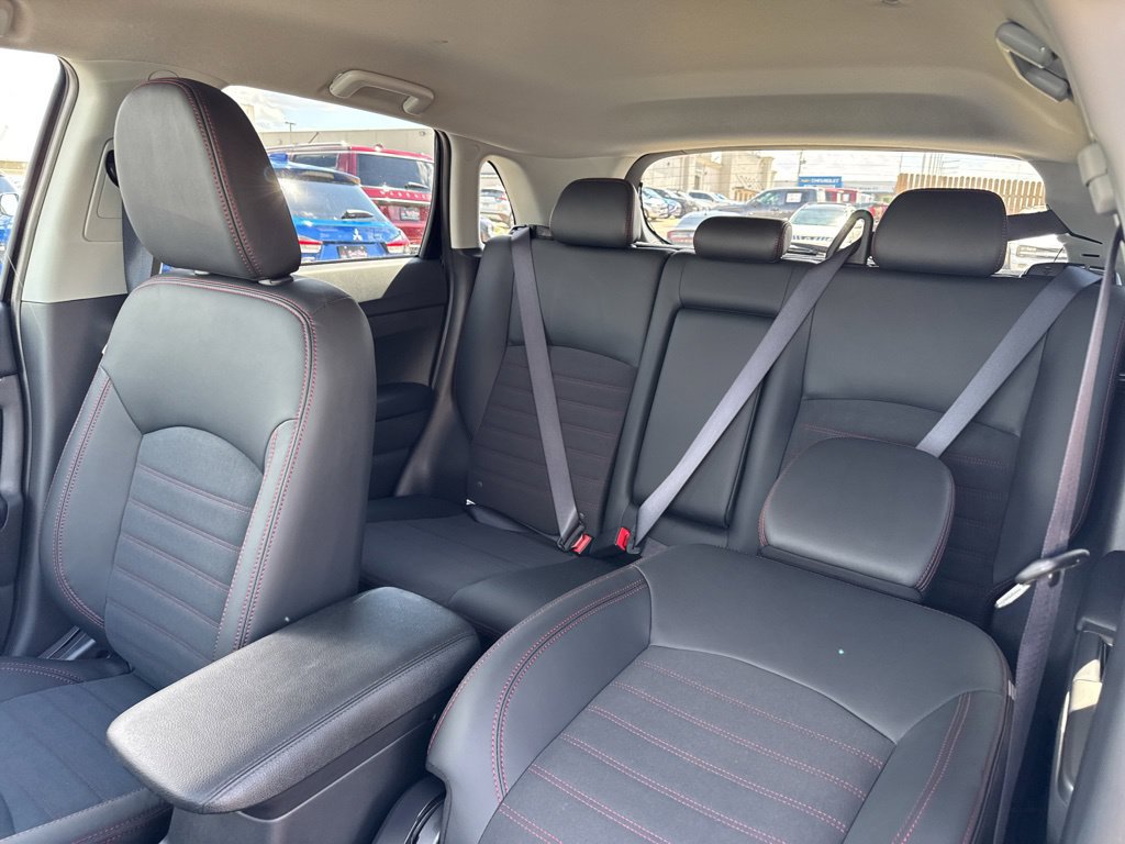 New 2027 Mitsubishi Outlander Sport SE FWD image 29