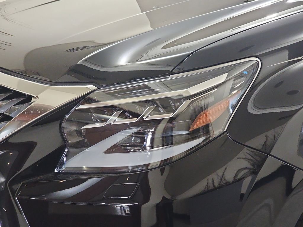 Certified 2023 Lexus GX 460 Premium w/ Premium Package AWD/4WD image 29