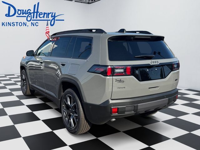 New 2026 Jeep Cherokee Overland w/ Trailer Tow Group AWD/4WD image 3