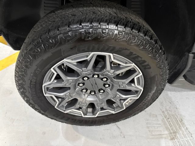 Used 2026 GMC Hummer EV SUV AWD/4WD image 45