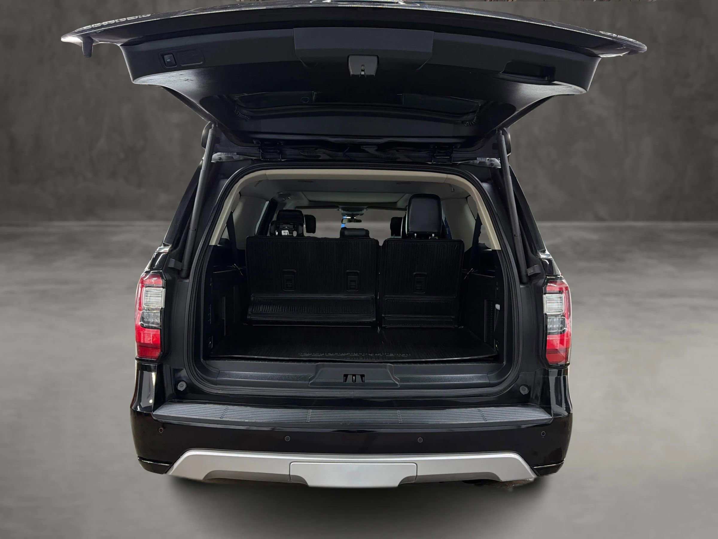 Used 2020 Ford Expedition Max Platinum RWD image 12