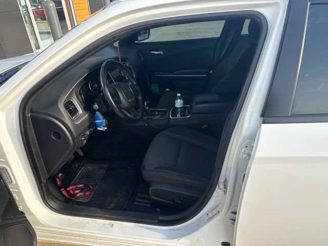 Used 2019 Dodge Charger SXT RWD image 12