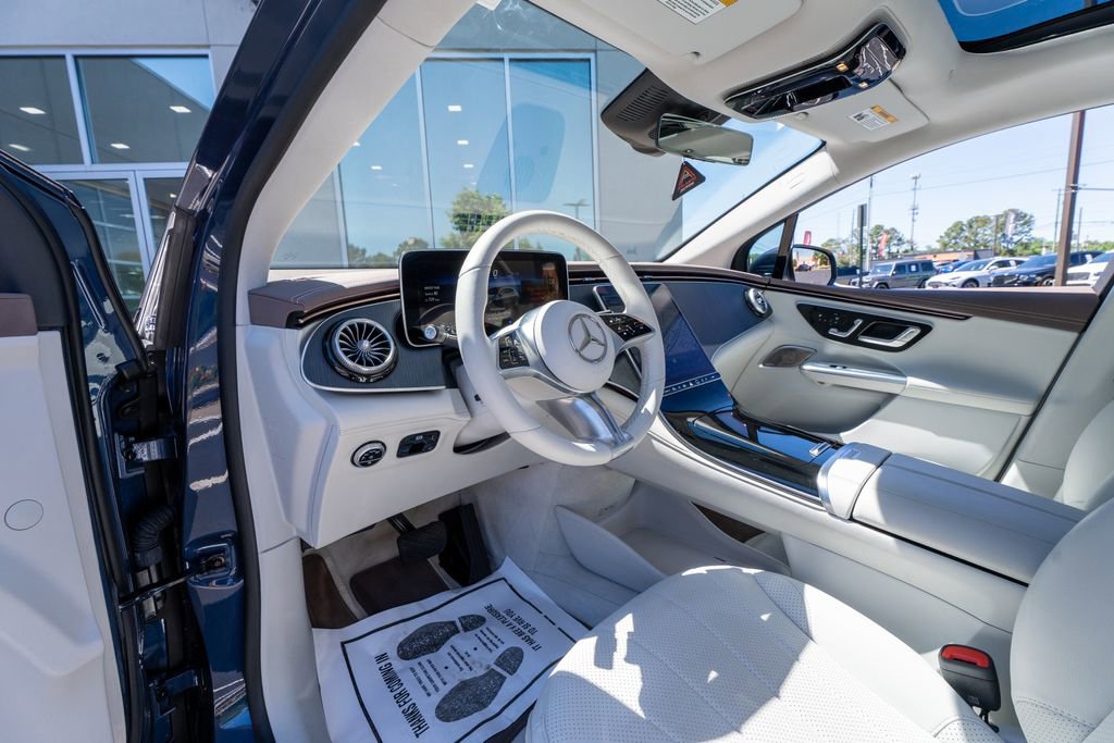 Used 2023 Mercedes-Benz EQE 350+ 4MATIC SUV w/ Exclusive Trim Package image 30