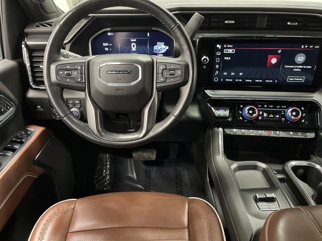 Used 2024 GMC Sierra 2500 Denali Ultimate w/ Snow Plow Prep/Camper Package image 5