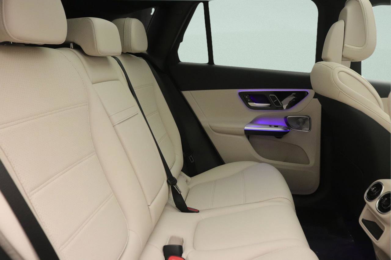 New 2026 Mercedes-Benz GLC 350e 4MATIC image 8
