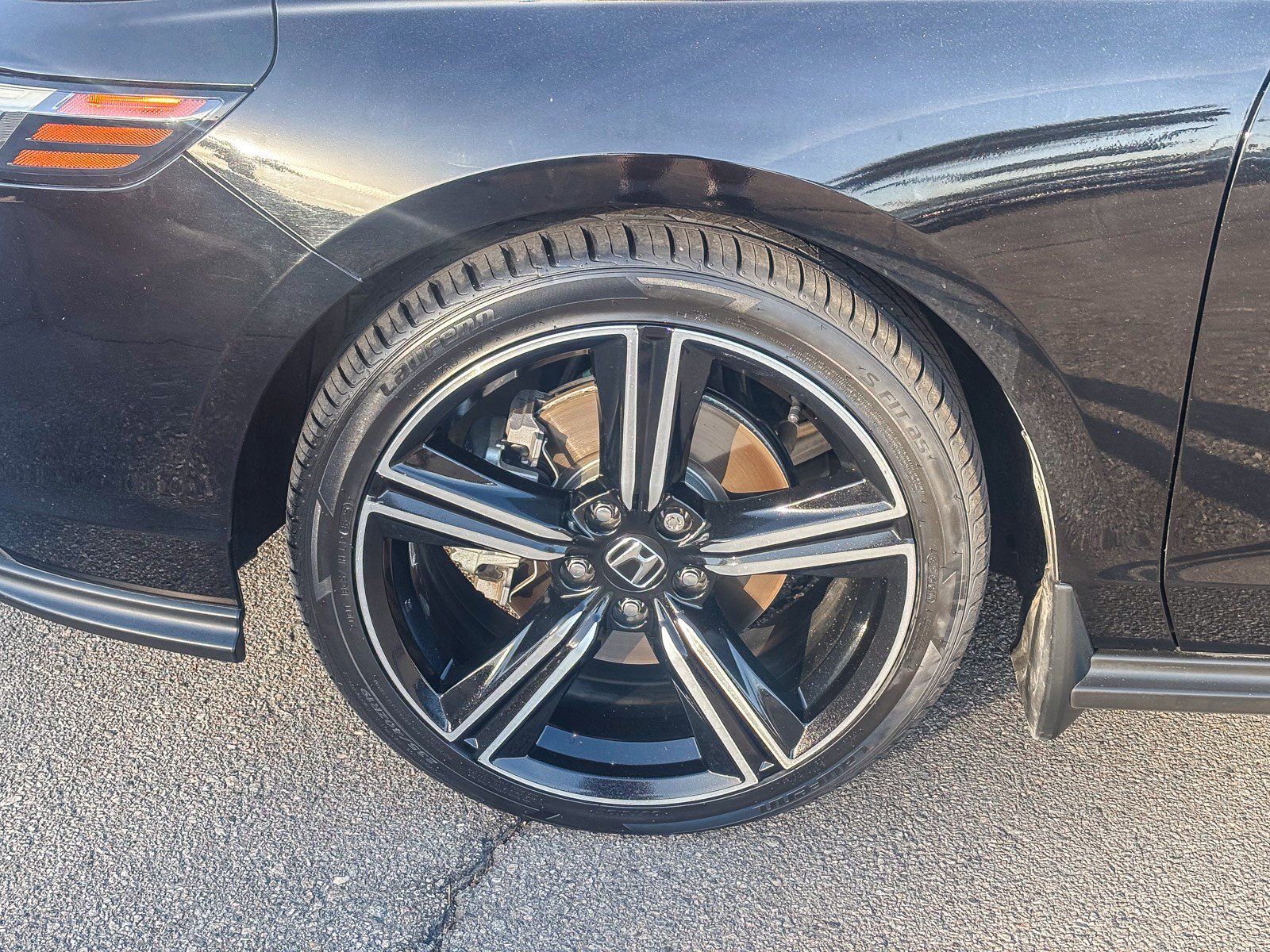 Certified 2023 Honda Accord Sport image 11