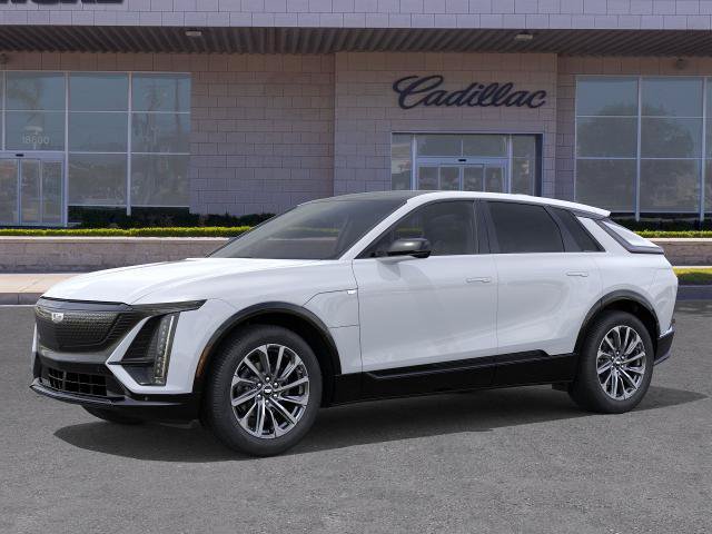New 2027 Cadillac Lyriq Sport RWD image 2