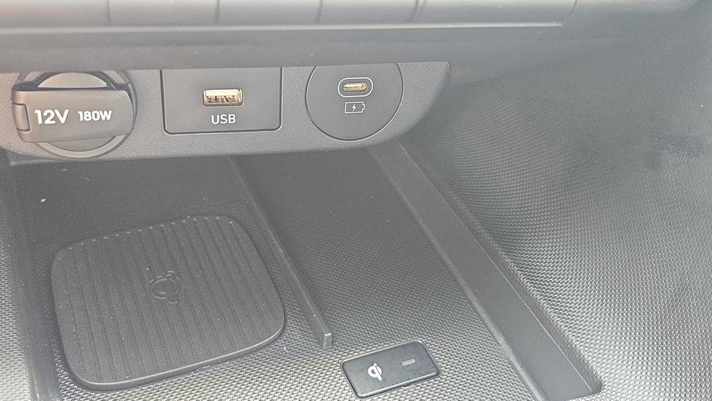 Certified 2025 Hyundai Elantra Sport FWD image 30
