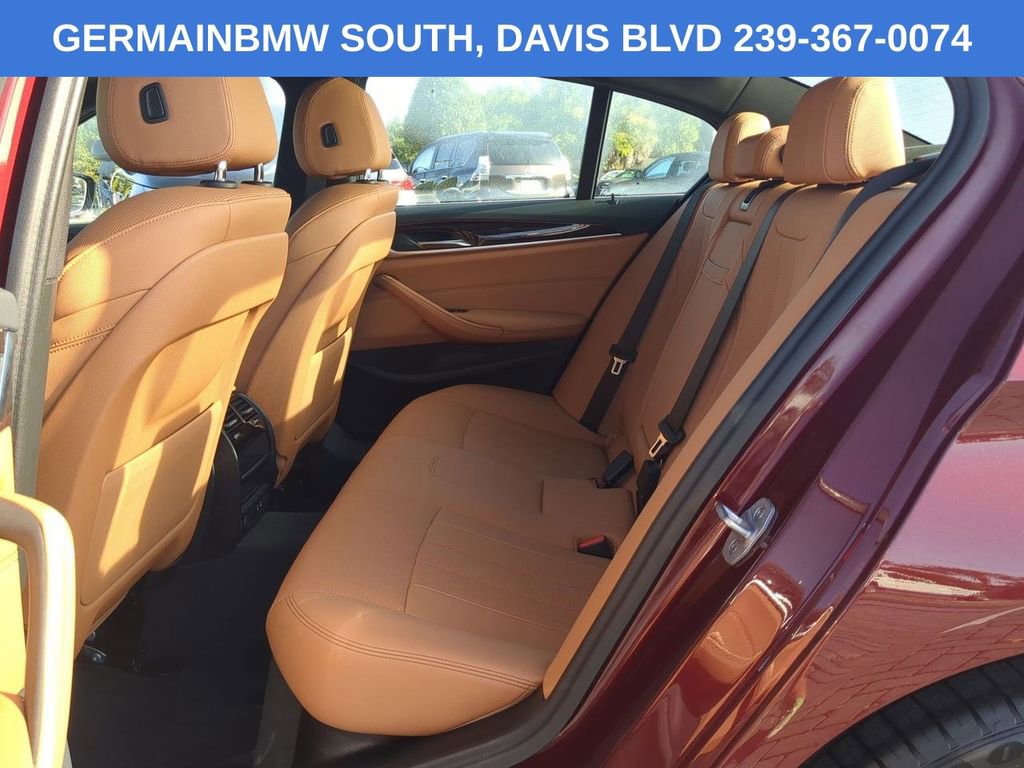 Used 2023 BMW 530e w/ Convenience Package image 15