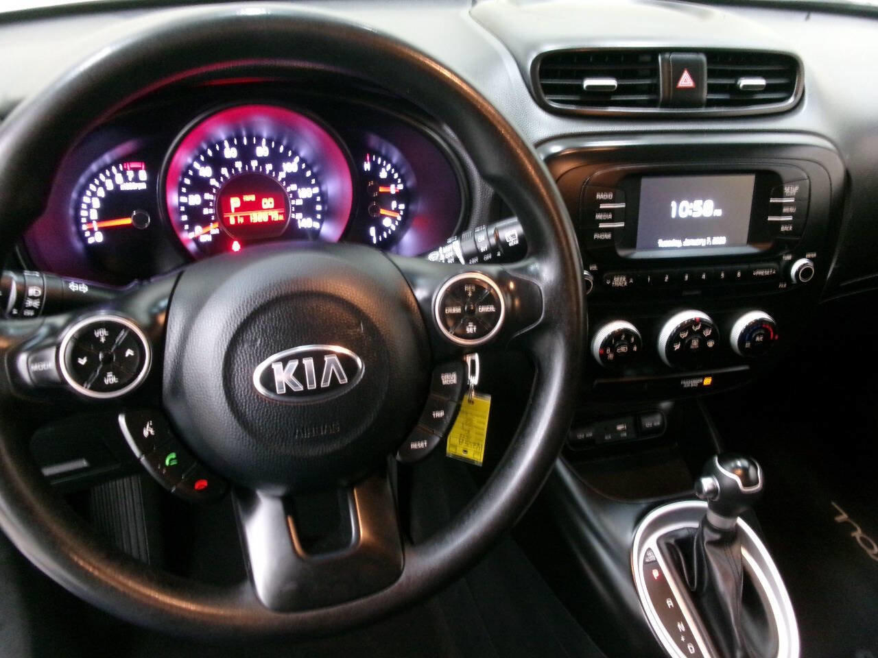 Used 2018 Kia Soul Base 4dr Crossover 6A image 30