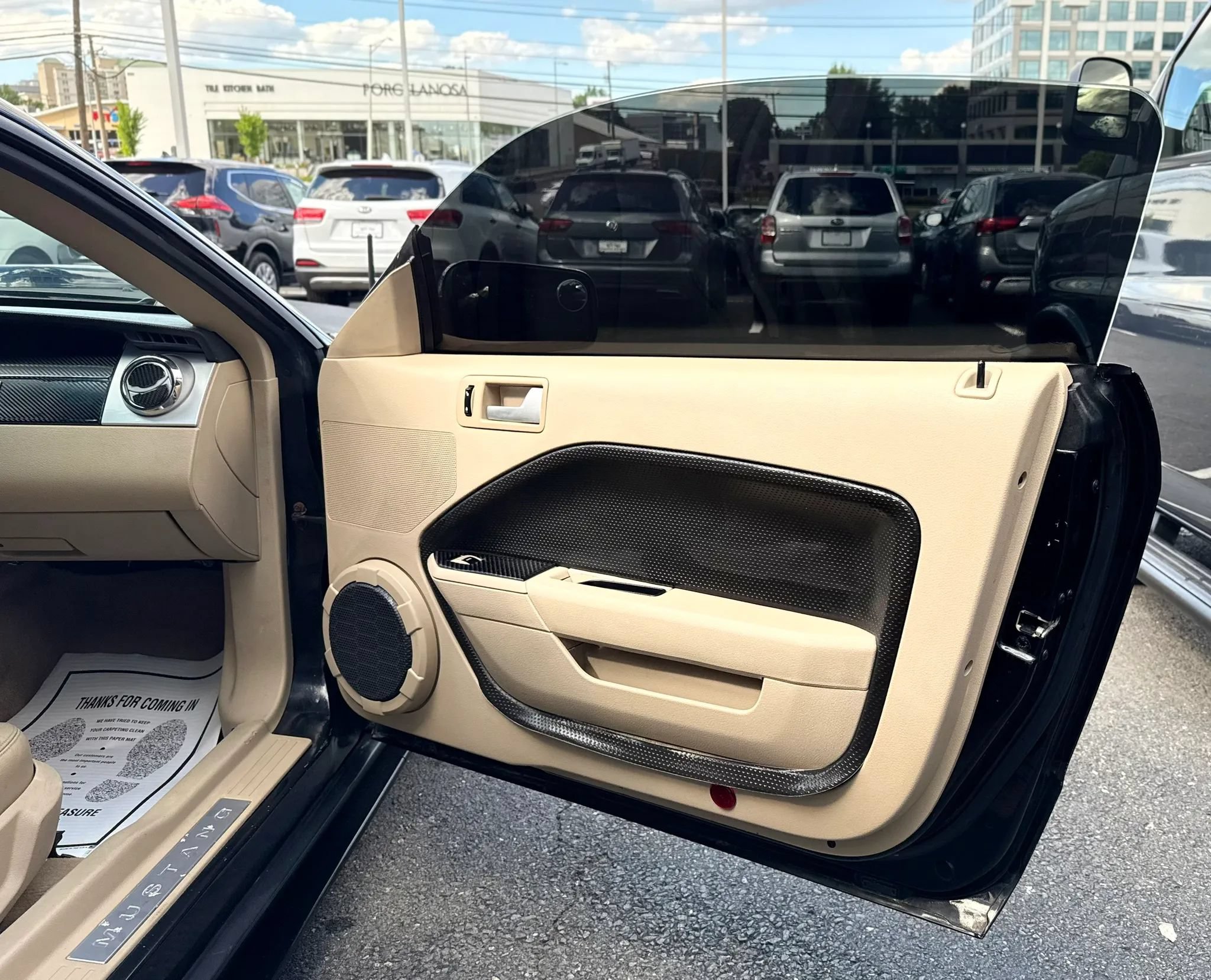 Used 2006 Ford Mustang Premium RWD image 23