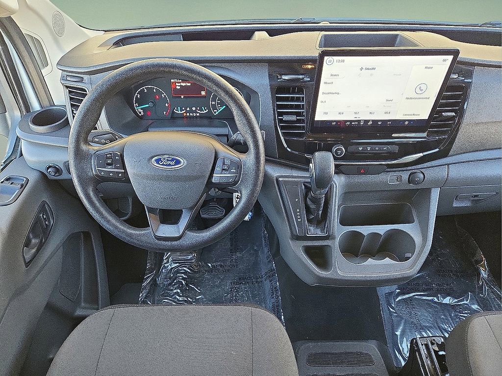 Used 2023 Ford Transit 350 XLT image 18