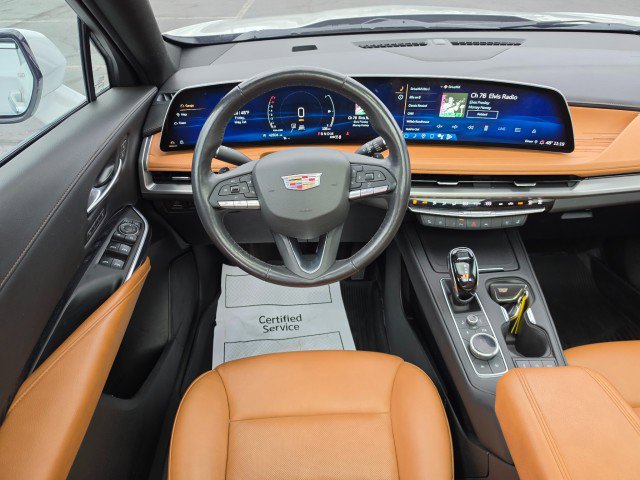 Used 2024 Cadillac XT4 Premium Luxury AWD/4WD image 28