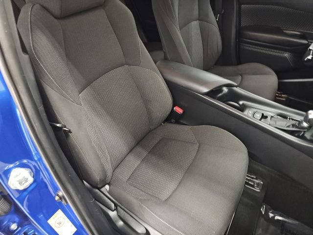 Used 2018 Toyota C-HR XLE FWD image 36