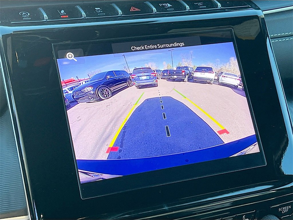 Used 2024 Jeep Grand Cherokee L Altitude image 13