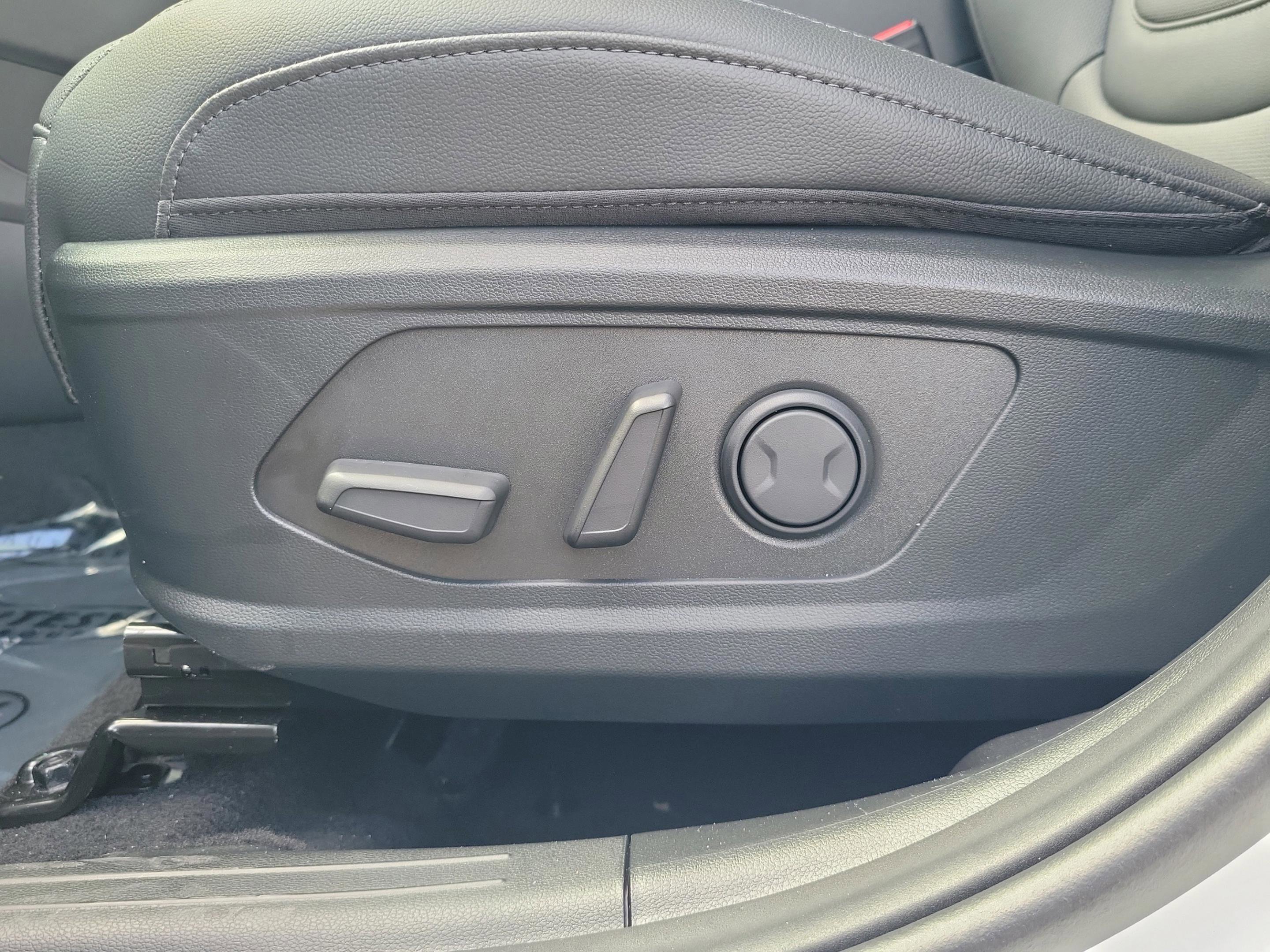 New 2026 Hyundai Santa Cruz SEL image 18