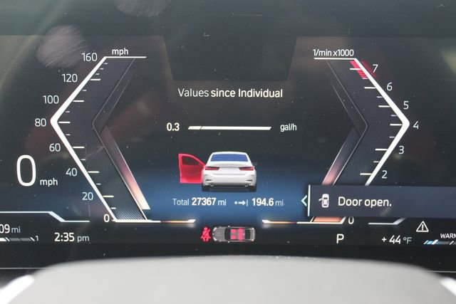 Certified 2023 BMW 330i xDrive Sedan w/ Convenience Package image 17