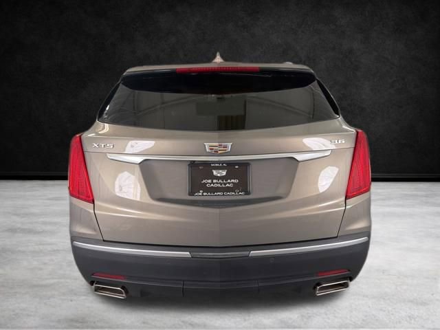 Used 2019 Cadillac XT5 Premium Luxury FWD image 8