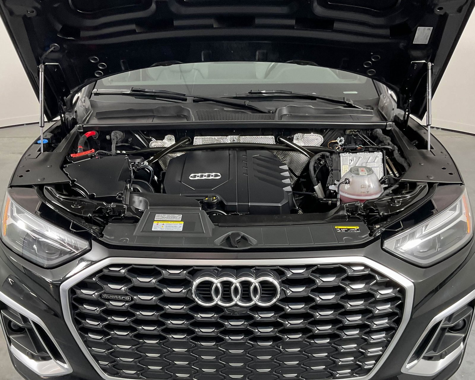 Used 2023 Audi Q5 2.0T Premium Plus w/ Premium Plus Package image 24