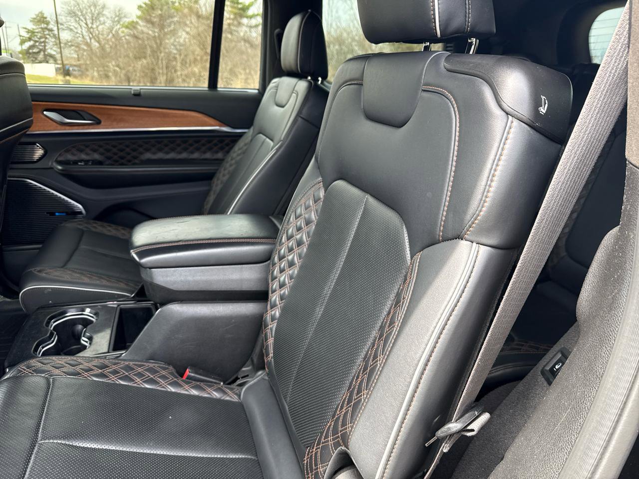 Used 2022 Jeep Grand Cherokee L Summit w/ Advanced Protech Group IV image 21