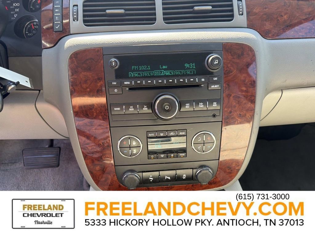 Used 2014 Chevrolet Tahoe LT w/ All-Star Edition RWD image 29