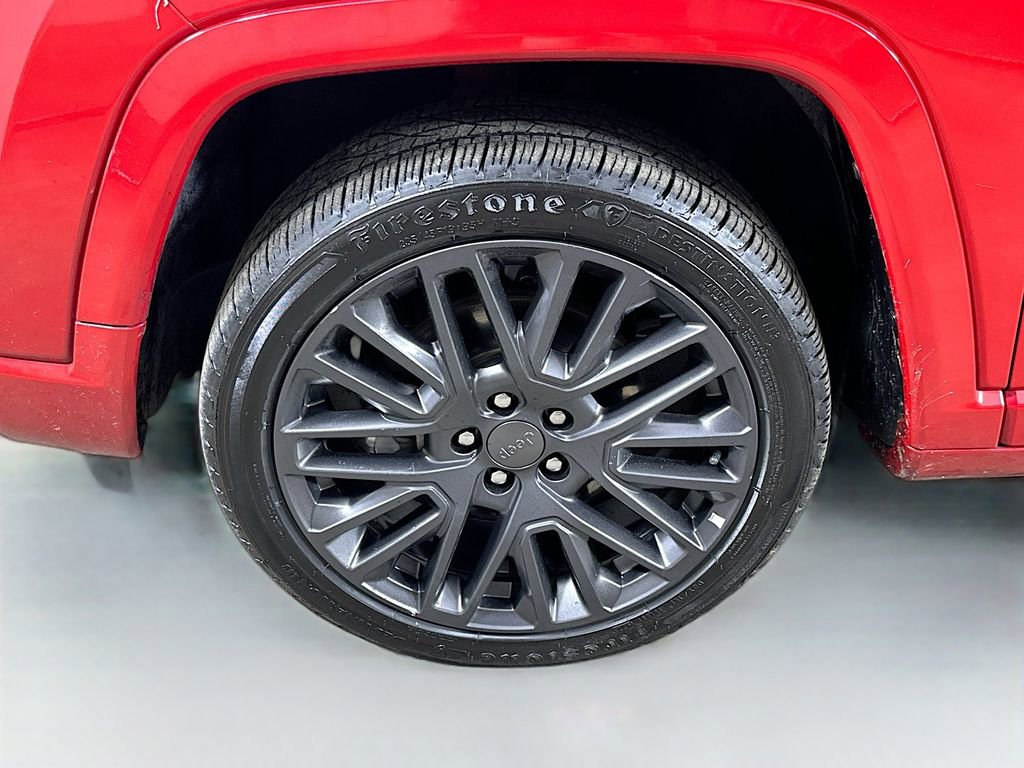 Used 2022 Jeep Compass High Altitude w/ (RED) Package image 8