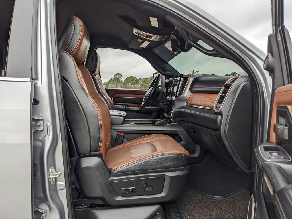 Used 2024 RAM 3500 Limited image 58