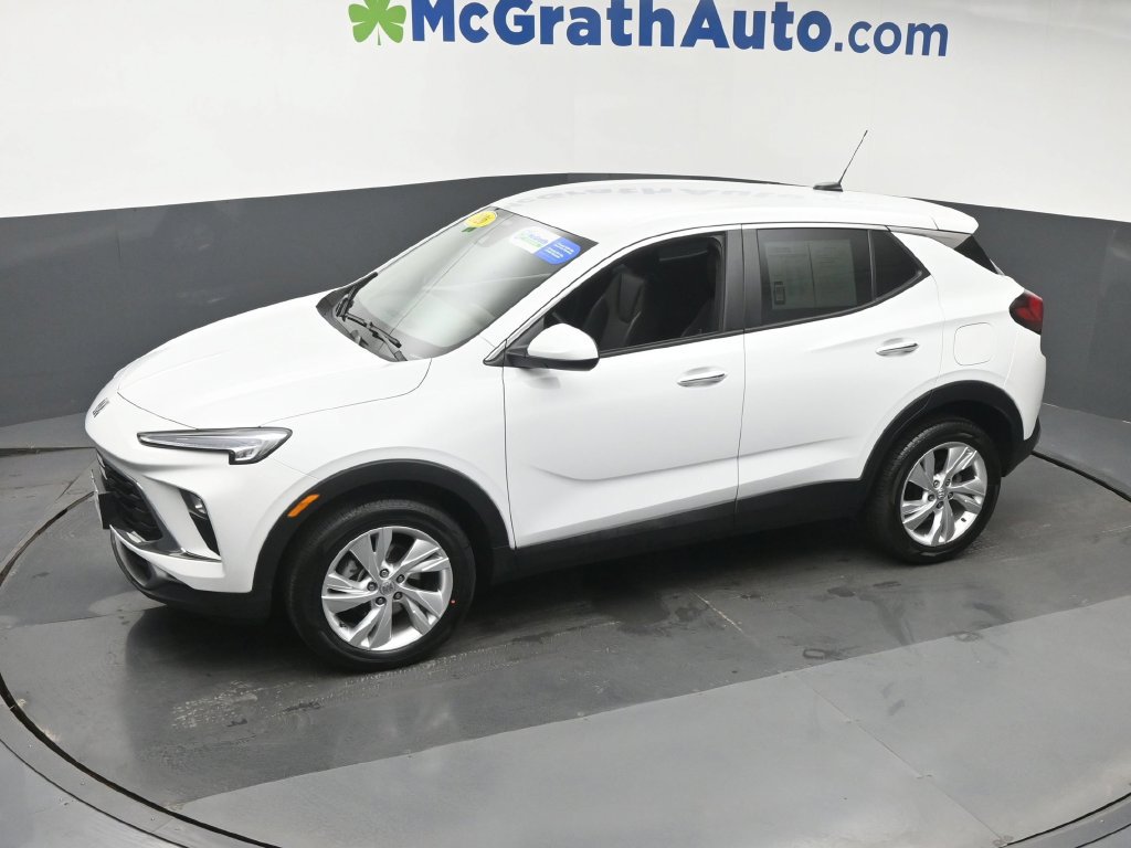 Used 2026 Buick Encore GX Preferred AWD/4WD image 22